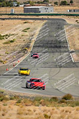 media/Oct-18-2025-Extreme Speed (Sat) [[d6d7e1fef1]]/Group 3 Purple/Session 3 (Turn 1)/